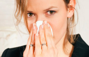 每天出门戴口罩仍旧鼻炎不断 一查真凶居然是蟑螂